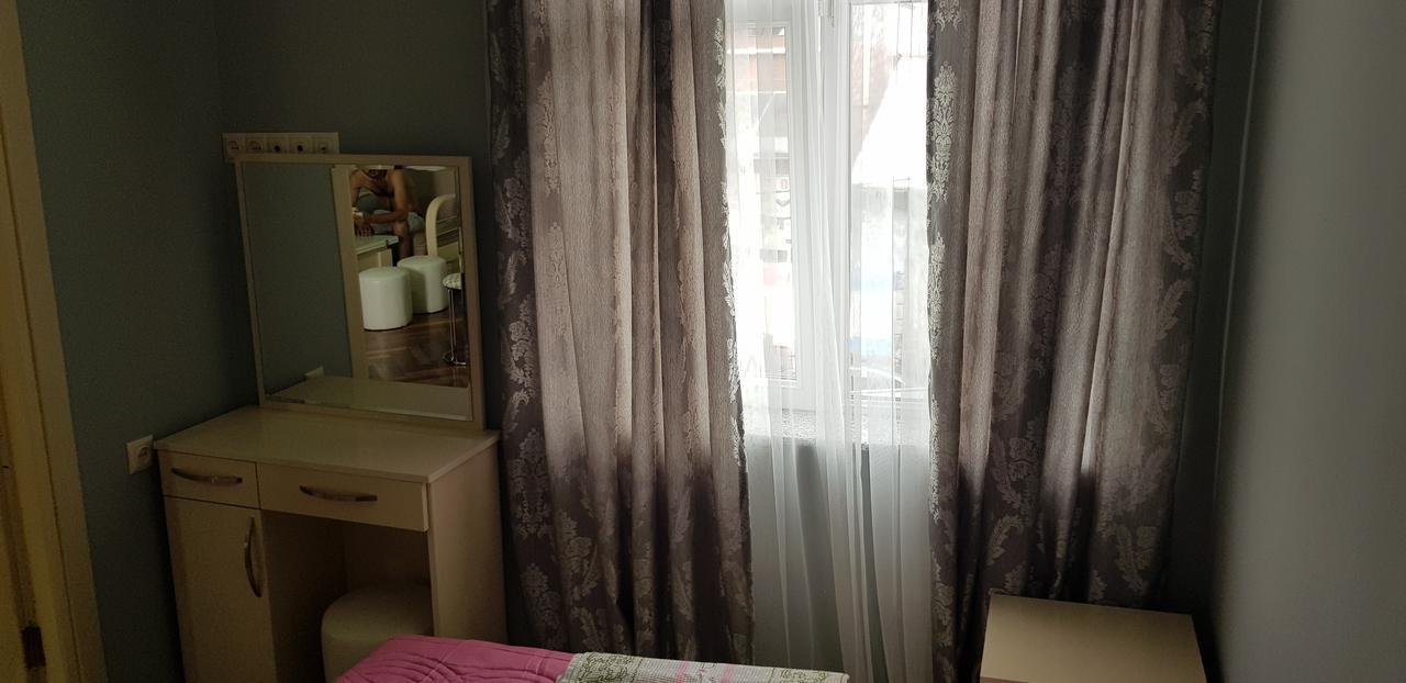 Apartament Shushana Batumi Exterior photo
